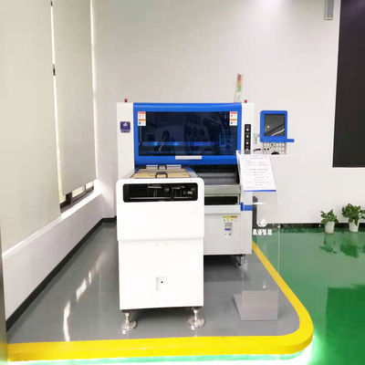 SMT 생산 라인을 위한 0402개 성분 SMT 장착기계 12 머리들