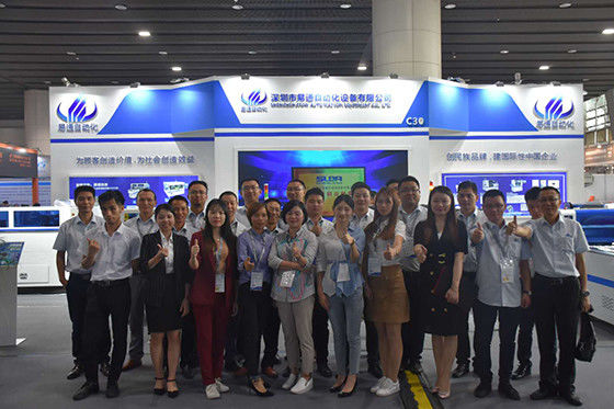 CCC 5PCS 디지털 카메라  XYZ 주축 운전 길 능력은 250000CPH SMT 장착기계에 도달합니다